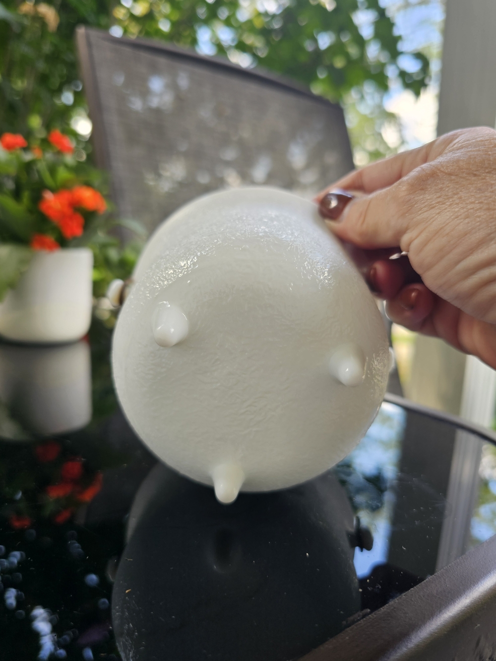 Vintage Indiana Glass White Milk Glass 3-Footed Cauldron Kettle Pot Wire Handle
